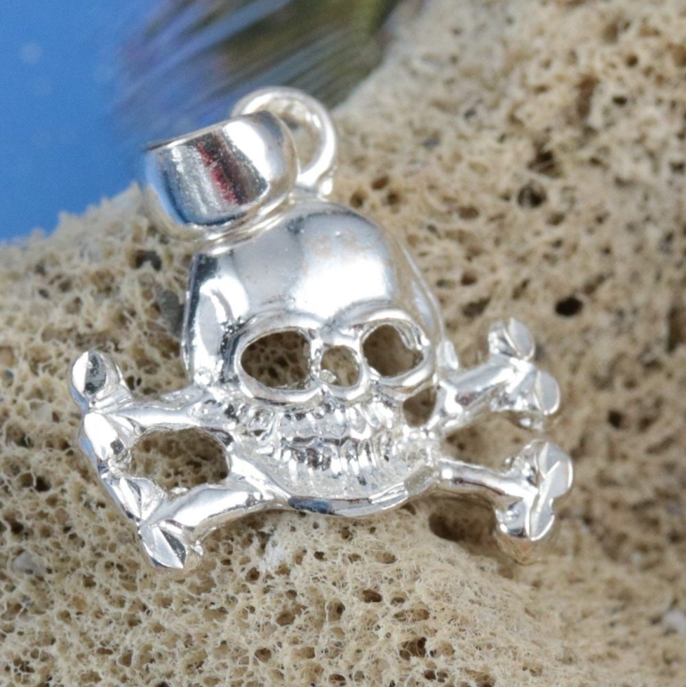 Sterling silver discount skull charm